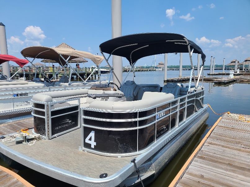 PONTOON 4 STANDARD